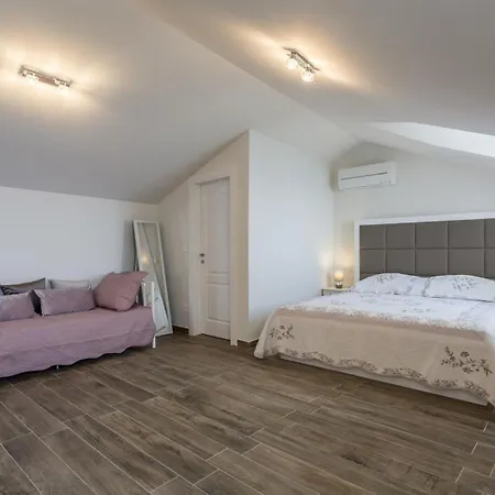 Luxury Libar Near Split, Heated Pool *