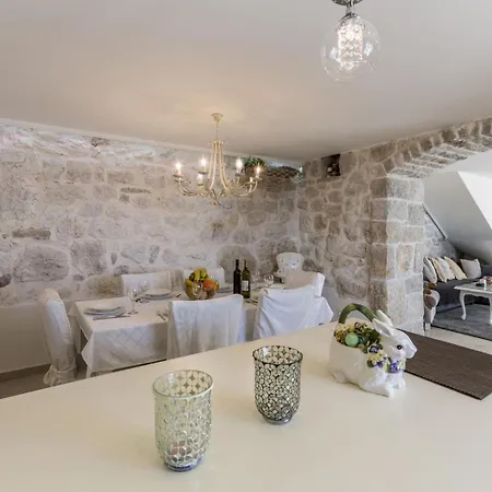 Luxury Libar Near Split, Heated Pool Villa