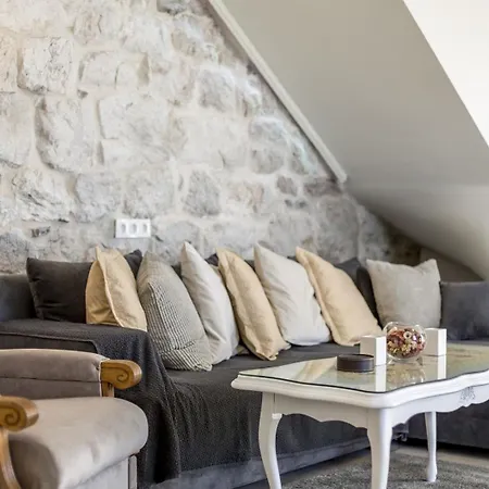 Luxury Libar Near Split, Heated Pool Villa