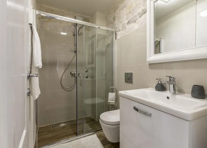 Villa Luxury Libar Near Split, Heated Pool